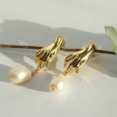 Finger Pearl Gold Earrings - Zafari Studio Jewelry